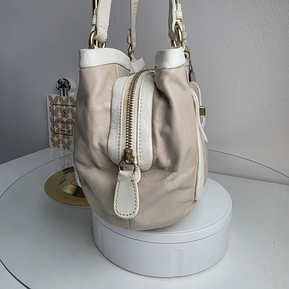 Coach Cricket Leather Tote Shoulder Bag Satchel Purse Medium White Tan Beige - Picture 3 of 16